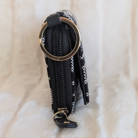 Tommy Hilfiger Black and White Wallet With Gold Hardware - Picture 3 of 6